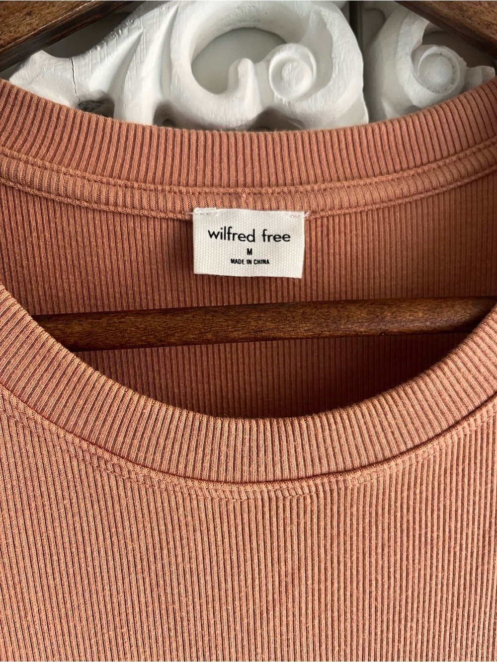 Aritzia Wilfred Free Ribbed Tank Dress Size Medium Dusty Rose TENCEL Modal - Picture 3 of 4